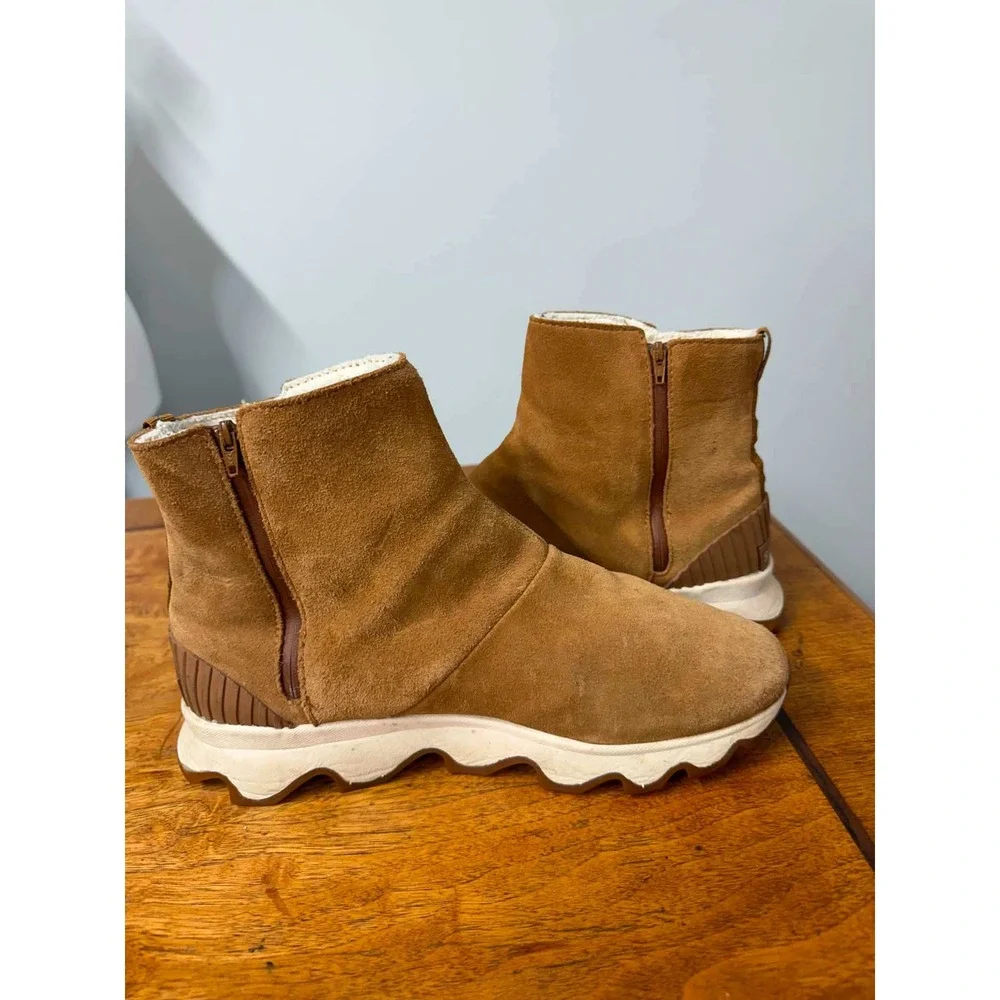 Sorel Kinetic Short Waterproof Boots Camel Brown Suede Faux Fur NL3128-224 8.5